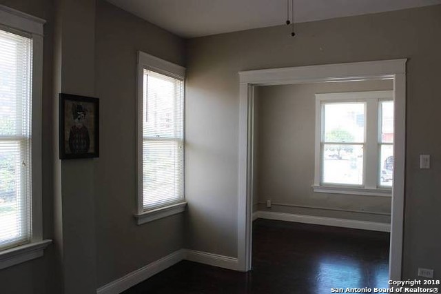 628 S Saint Mary's Street San Antonio TX 78205