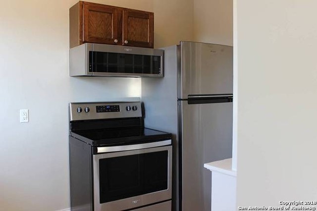 628 S Saint Mary's Street San Antonio TX 78205