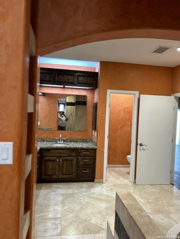 628 Ira Lee San Antonio TX 78218