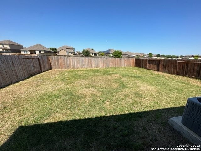 11806 Luckey Flower San Antonio TX 78252