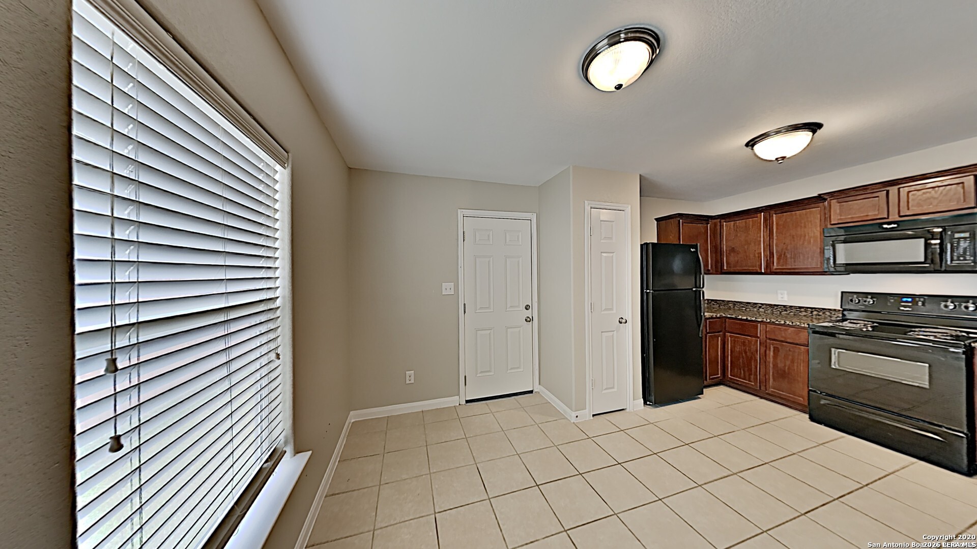 11806 Luckey Flower San Antonio TX 78252