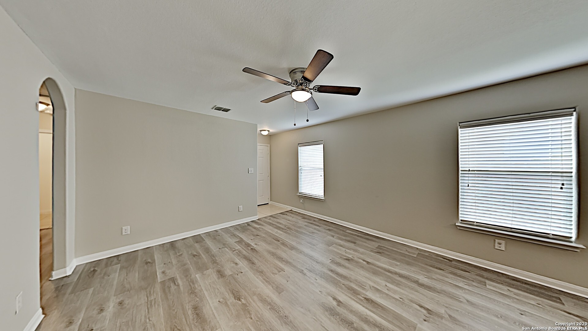 11806 Luckey Flower San Antonio TX 78252