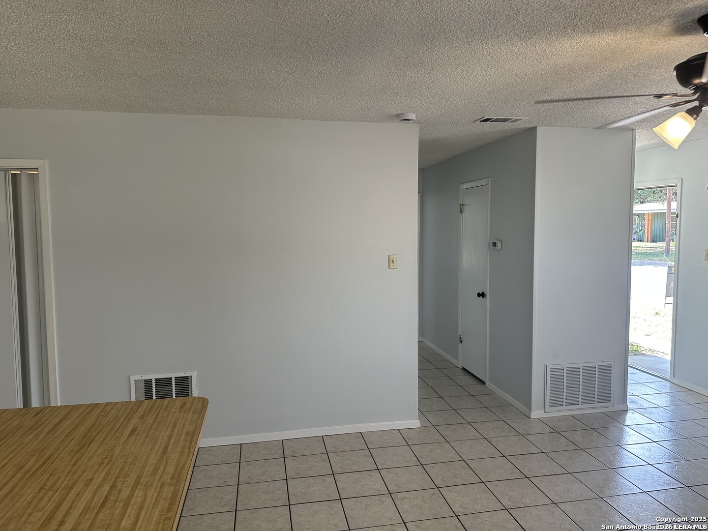 401 W Adams Pleasanton TX 78064