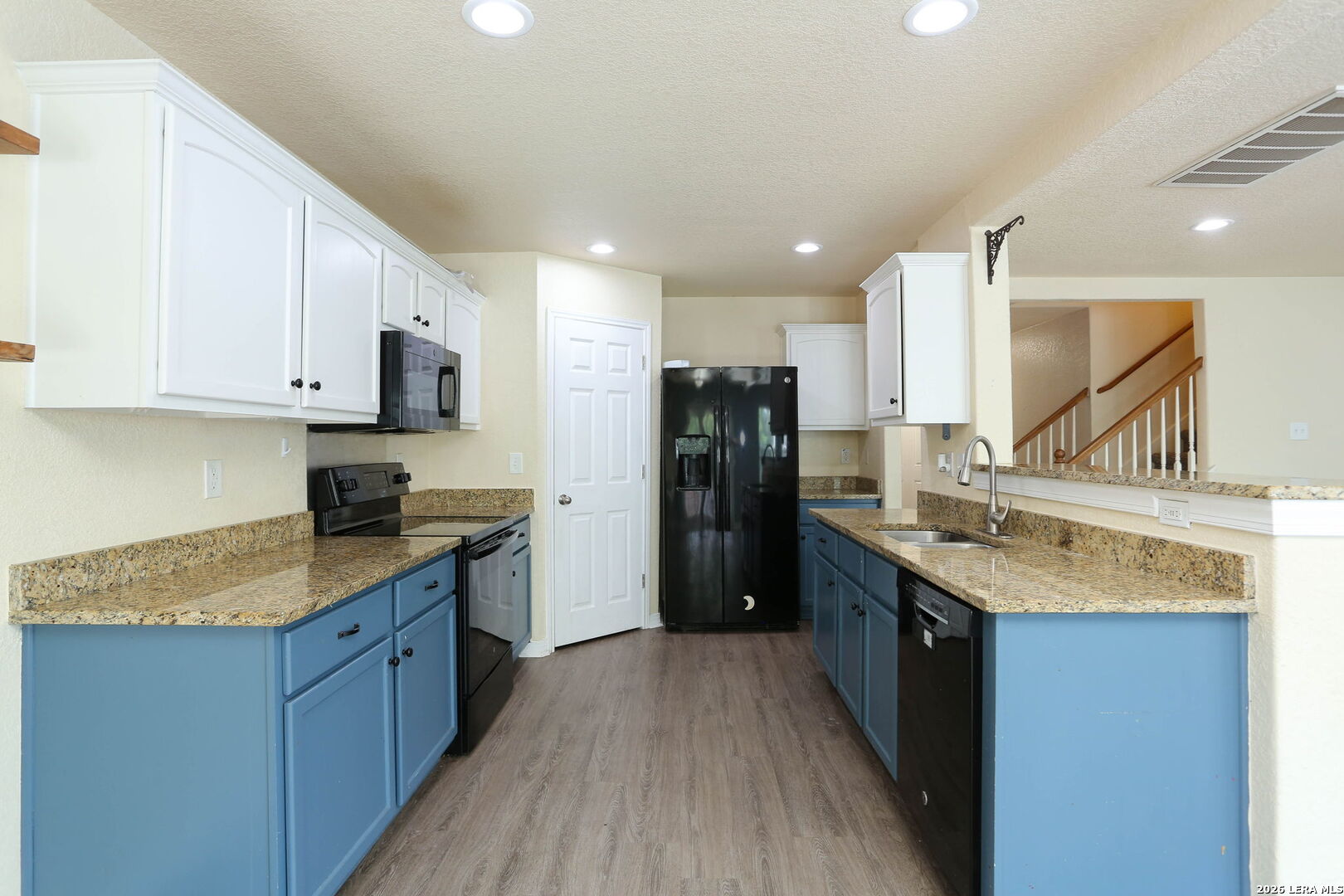 6819 Liberty Stone San Antonio TX 78244