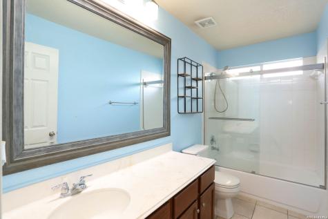 6819 Liberty Stone San Antonio TX 78244