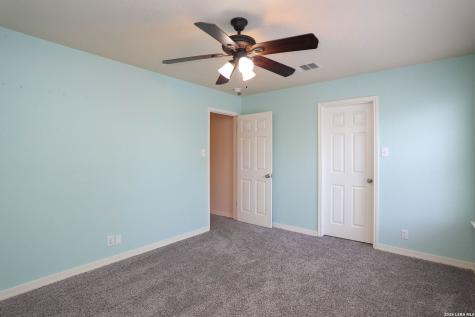 6819 Liberty Stone San Antonio TX 78244