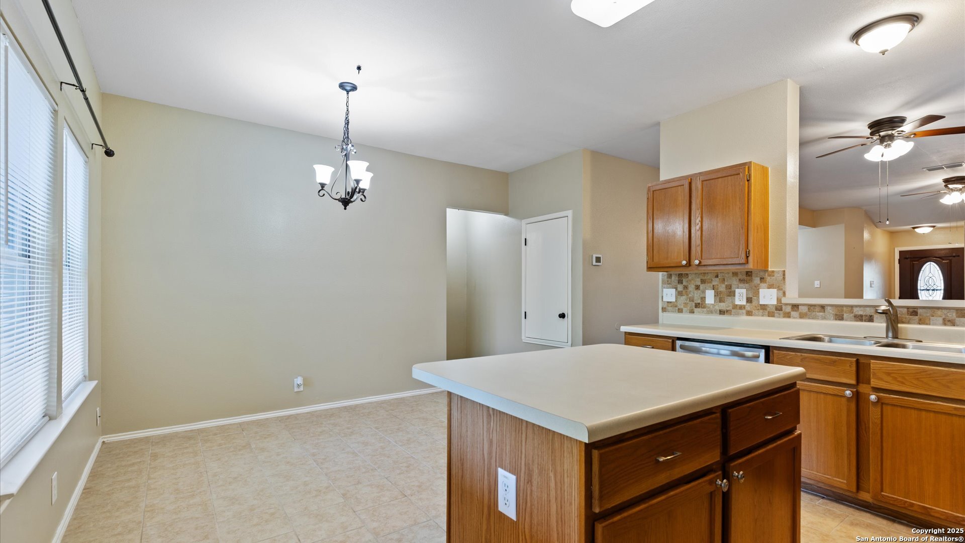 8446 Rita Elena San Antonio TX 78250