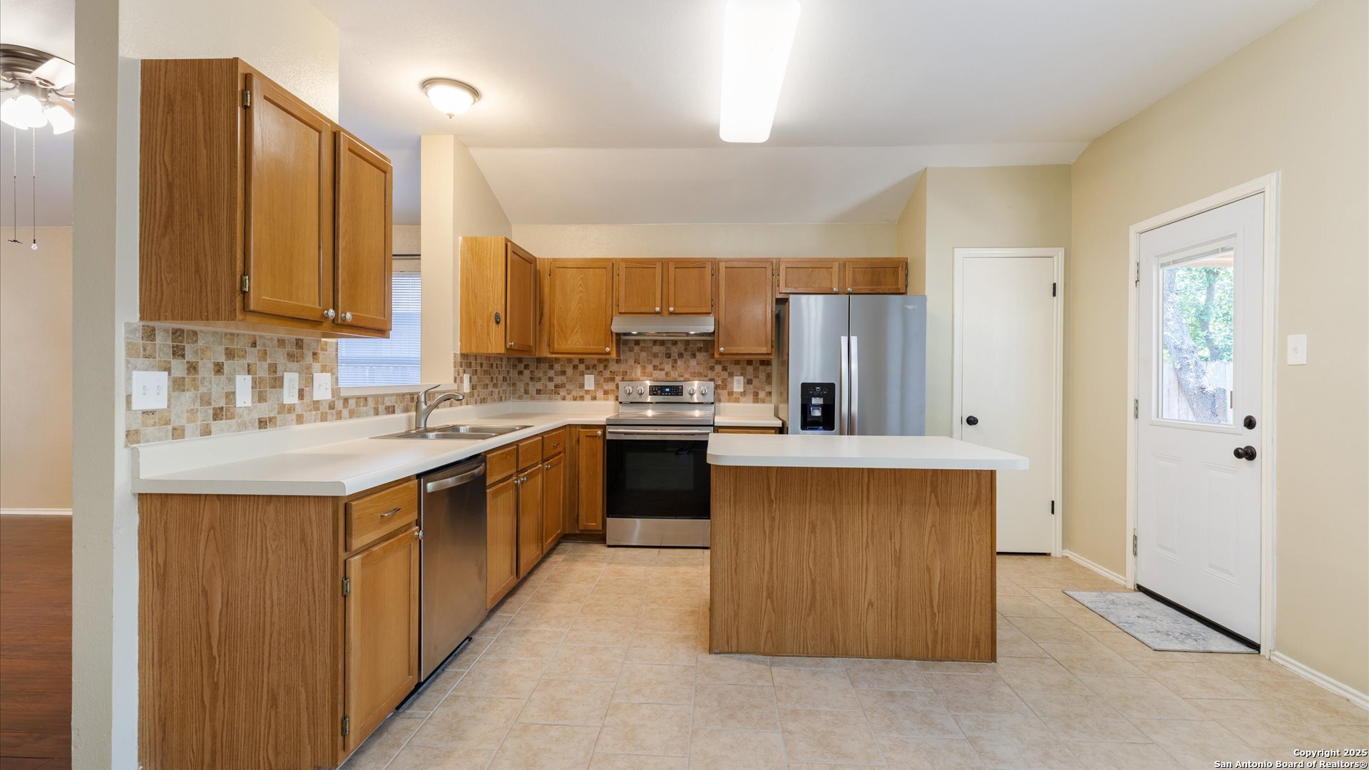 8446 Rita Elena San Antonio TX 78250