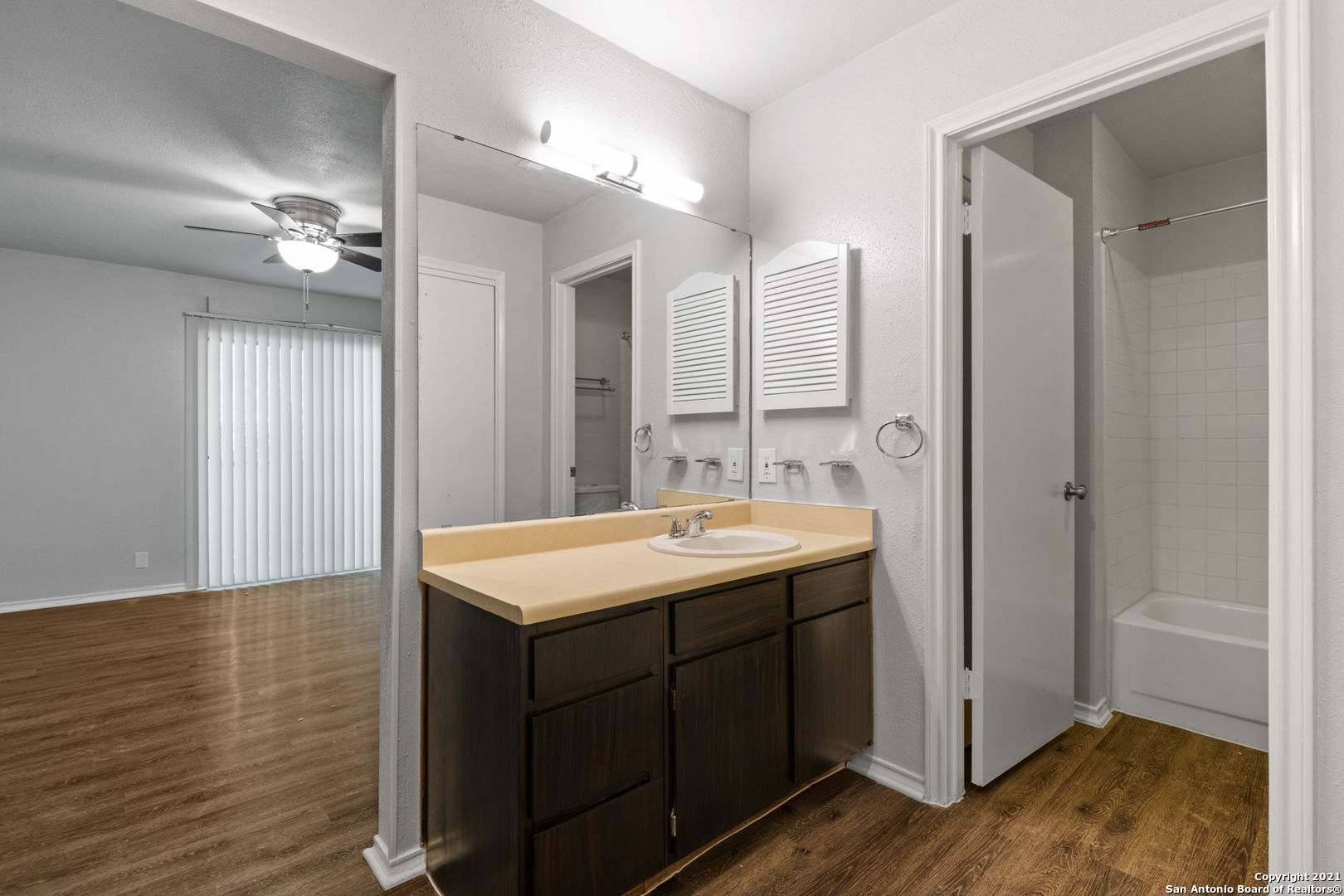 1407 Loma Alto Road San Antonio TX 78232