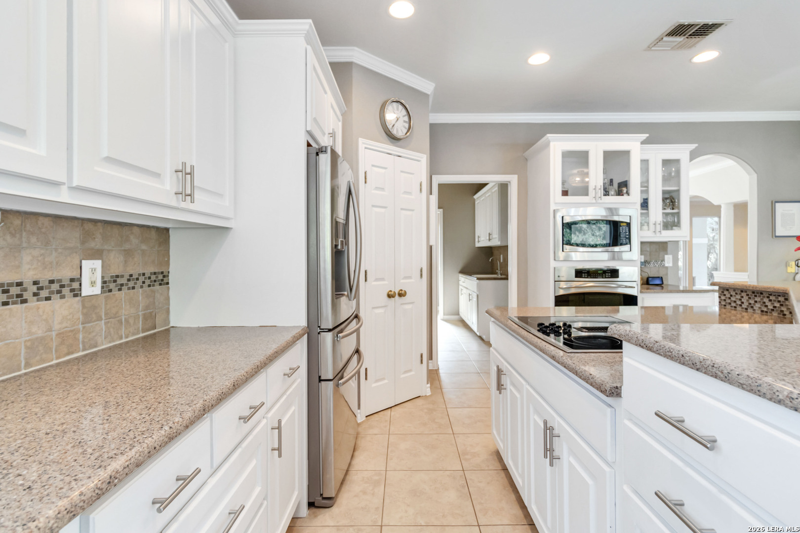 21927 Park View Drive Garden Ridge TX 78266