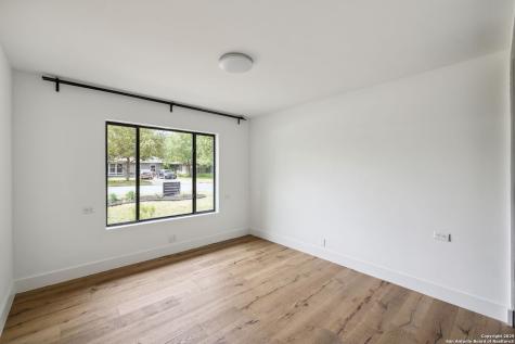 315 Ridgehaven Place San Antonio TX 78209