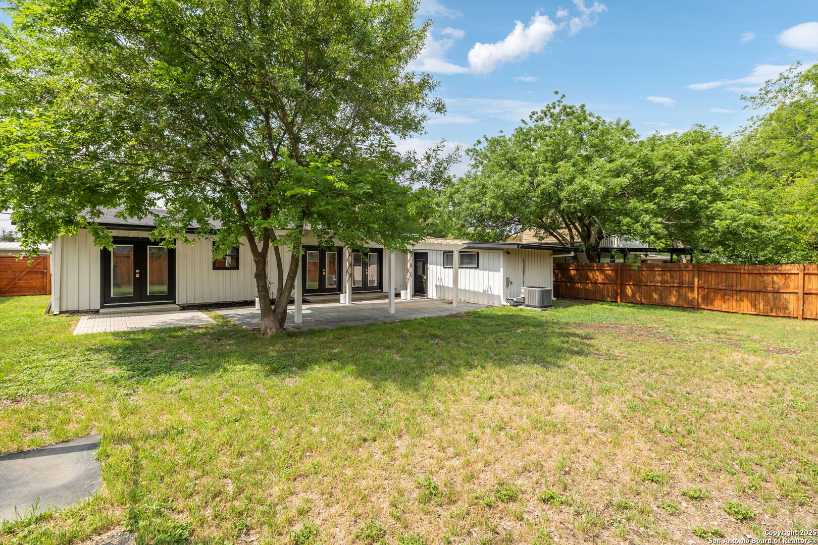 315 Ridgehaven Place San Antonio TX 78209