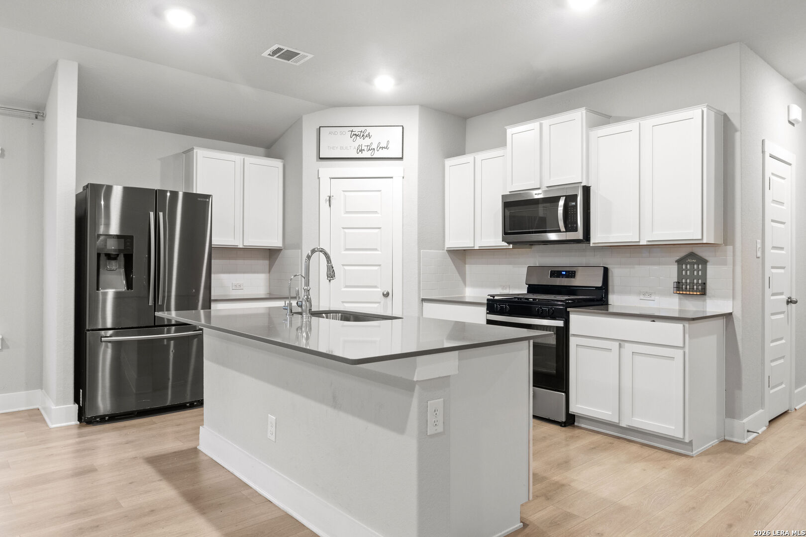 4631 Neches Canyon San Antonio TX 78253
