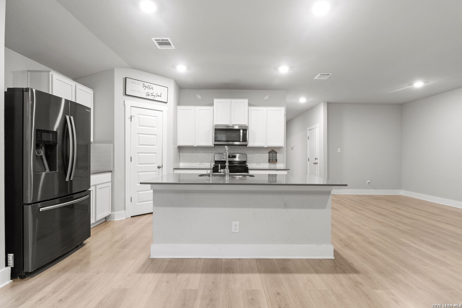 4631 Neches Canyon San Antonio TX 78253