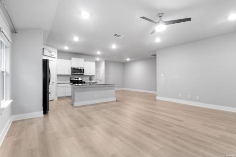 4631 Neches Canyon San Antonio TX 78253