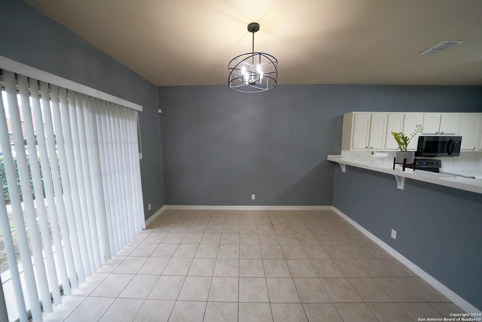 68 Chapel Hill Circle San Antonio TX 78240