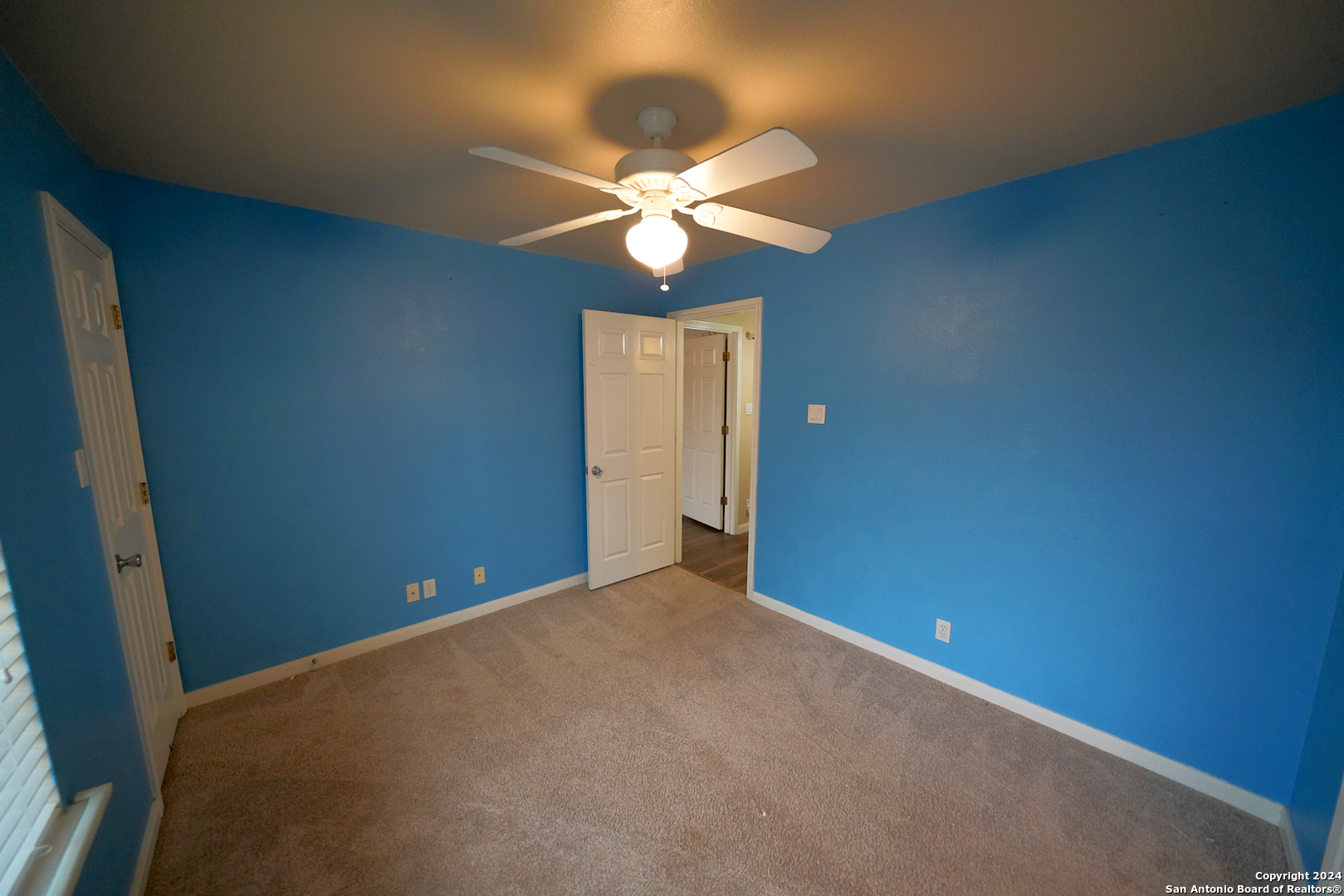 68 Chapel Hill Circle San Antonio TX 78240