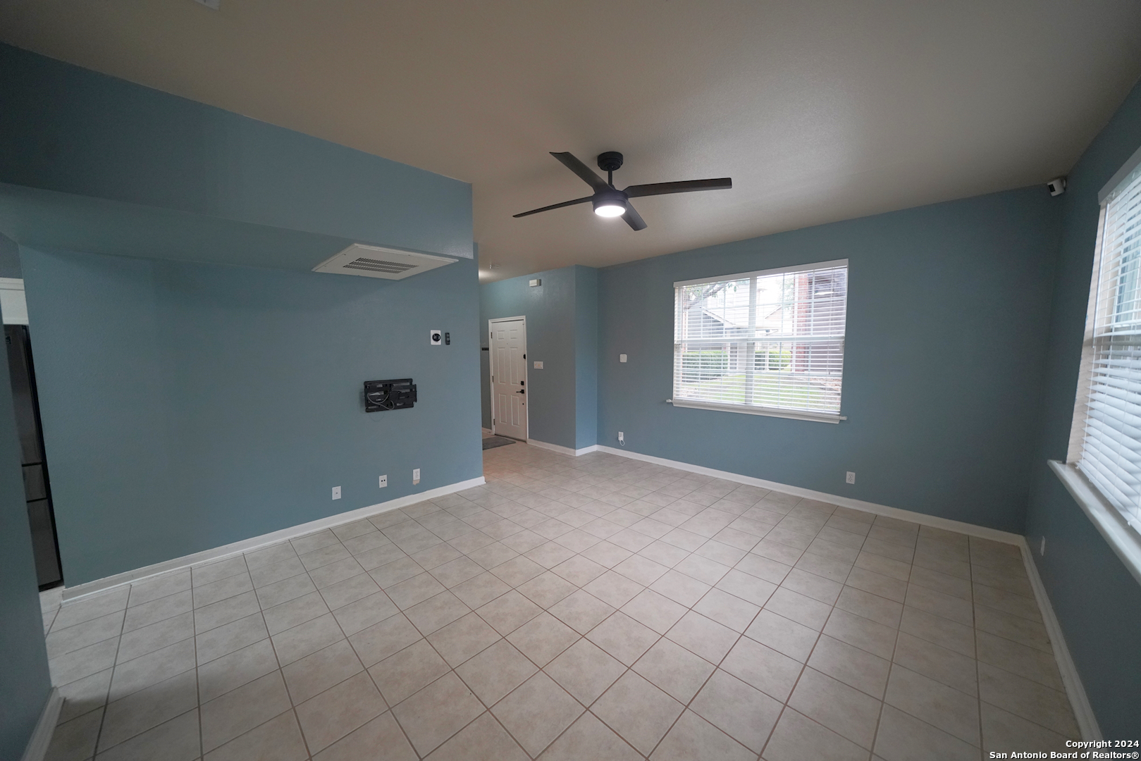 68 Chapel Hill Circle San Antonio TX 78240