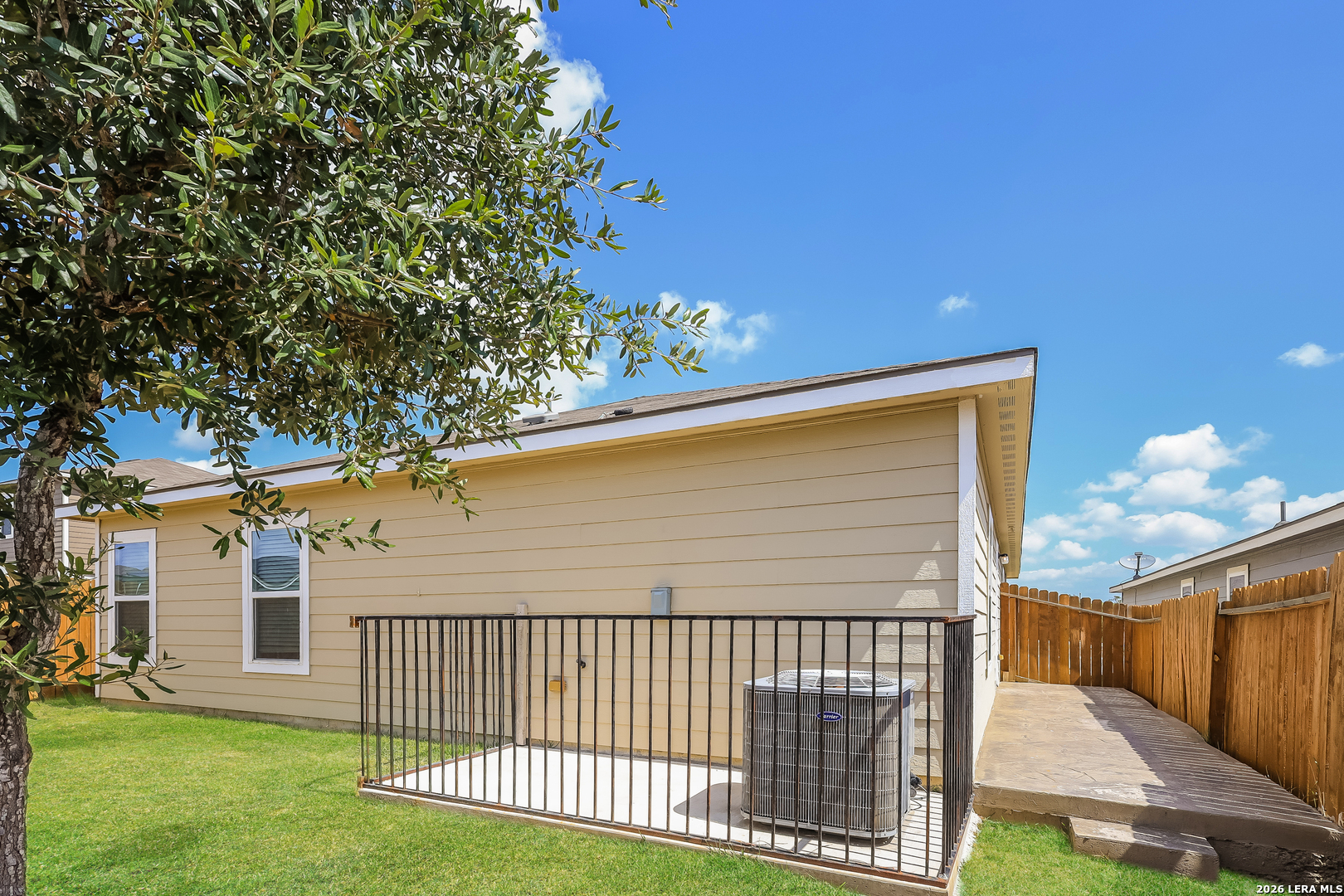 12242 Commander San Antonio TX 78252