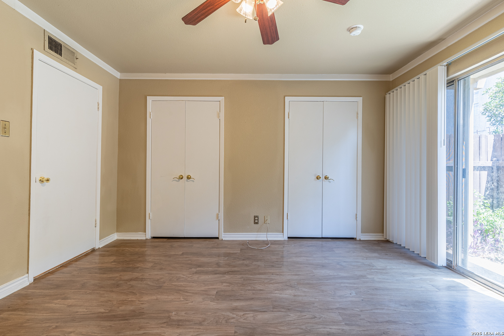 8702 Village Drive San Antonio TX 78217
