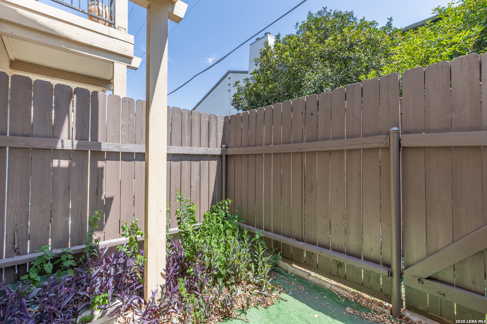 8702 Village Drive San Antonio TX 78217