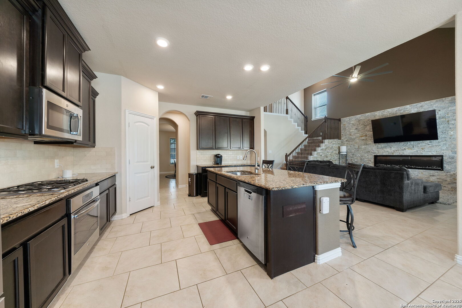 8726 Hideout San Antonio TX 78254