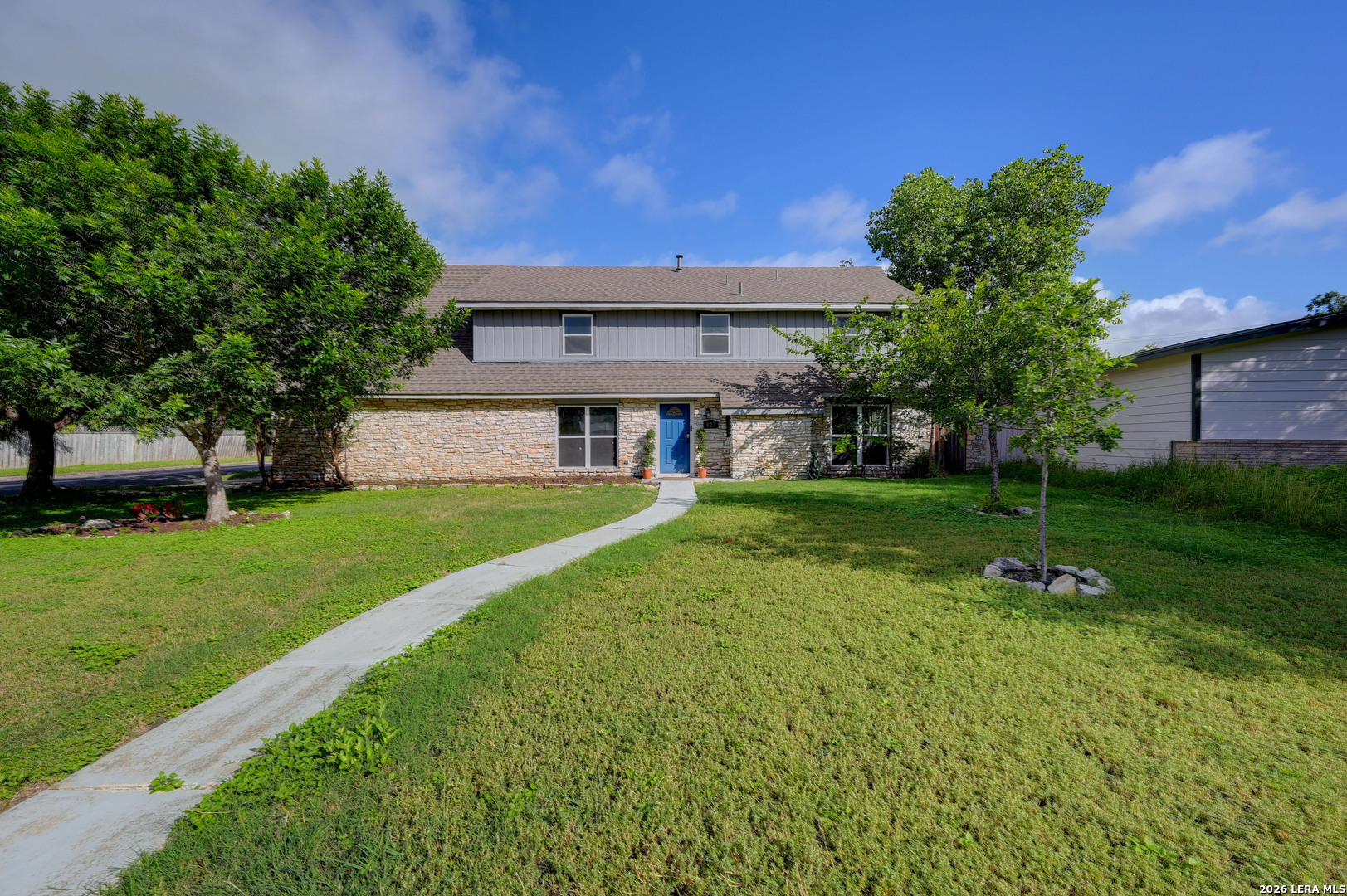 827 Briarcliff Drive San Antonio TX 78213