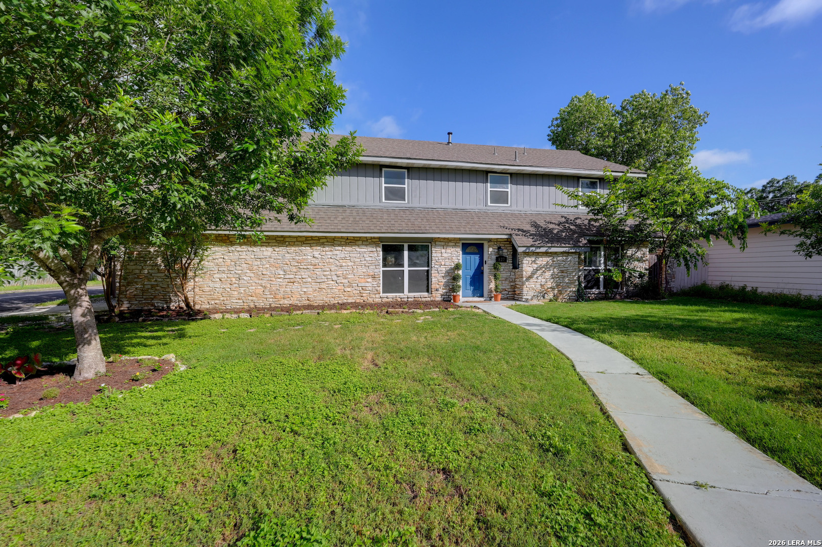 827 Briarcliff Drive San Antonio TX 78213