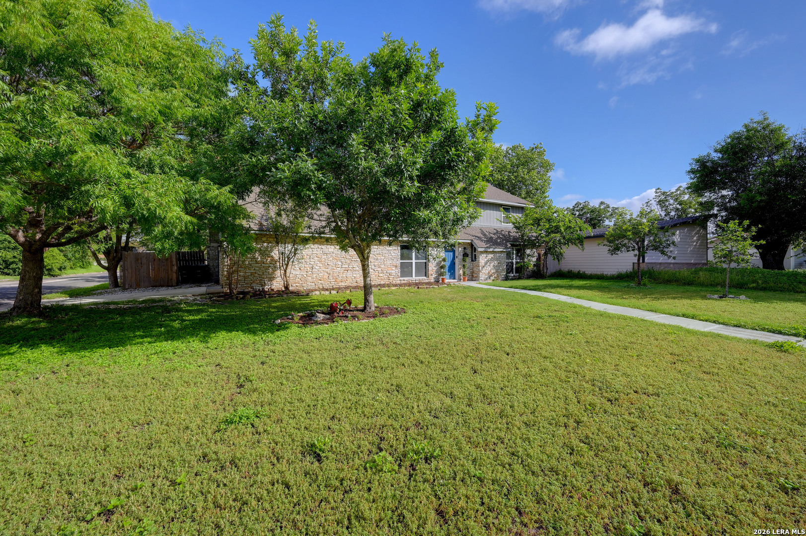 827 Briarcliff Drive San Antonio TX 78213
