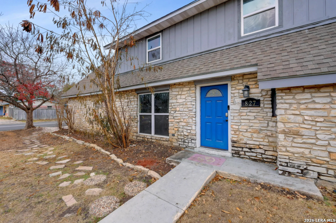 827 Briarcliff Drive San Antonio TX 78213