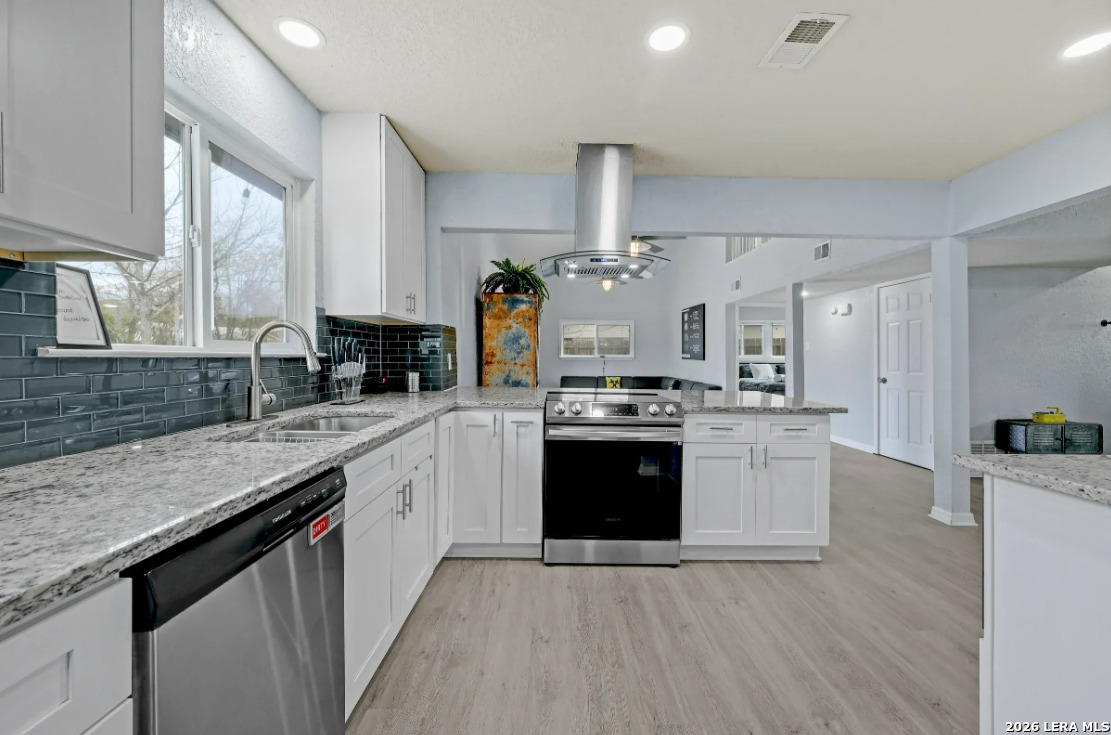 827 Briarcliff Drive San Antonio TX 78213
