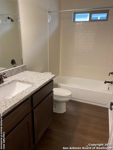 10329 Lynwood Village San Antonio TX 78245