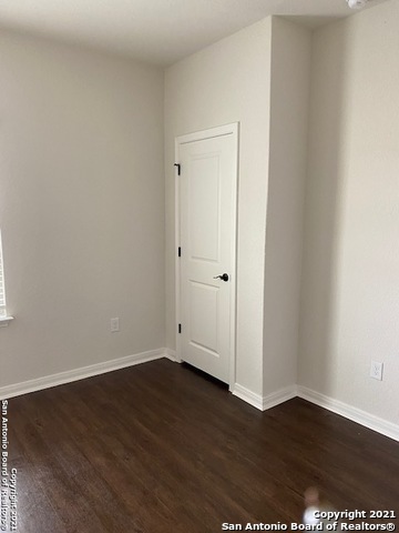 10329 Lynwood Village San Antonio TX 78245