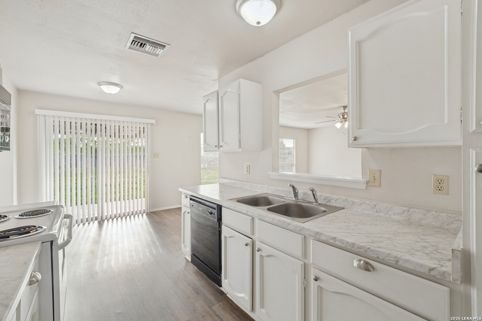 1014 Cloverbrook Street San Antonio TX 78245