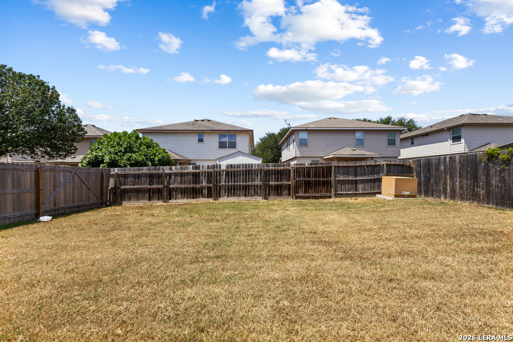 8943 Walnut Springs Universal City TX 78148