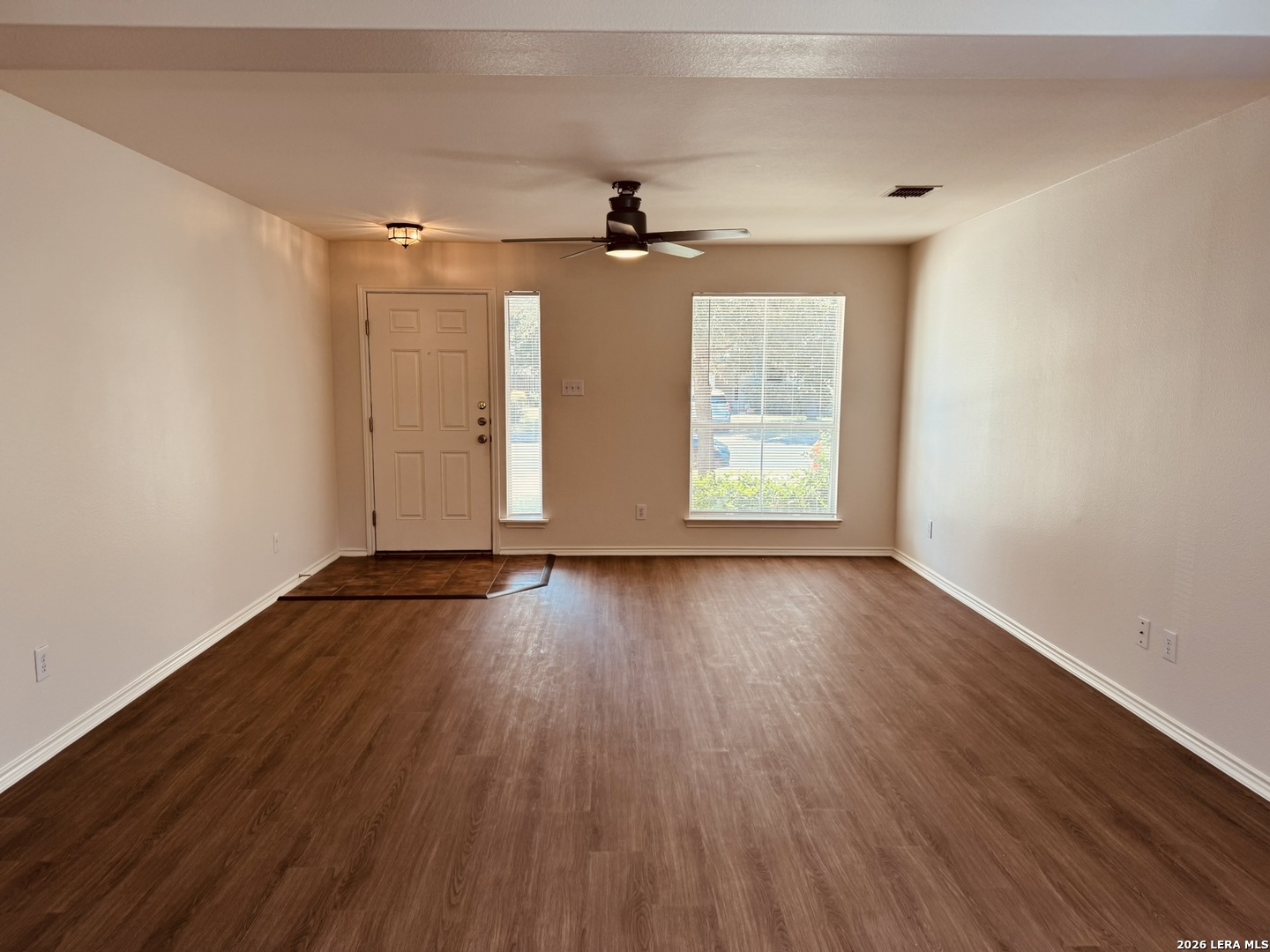 8943 Walnut Springs Universal City TX 78148
