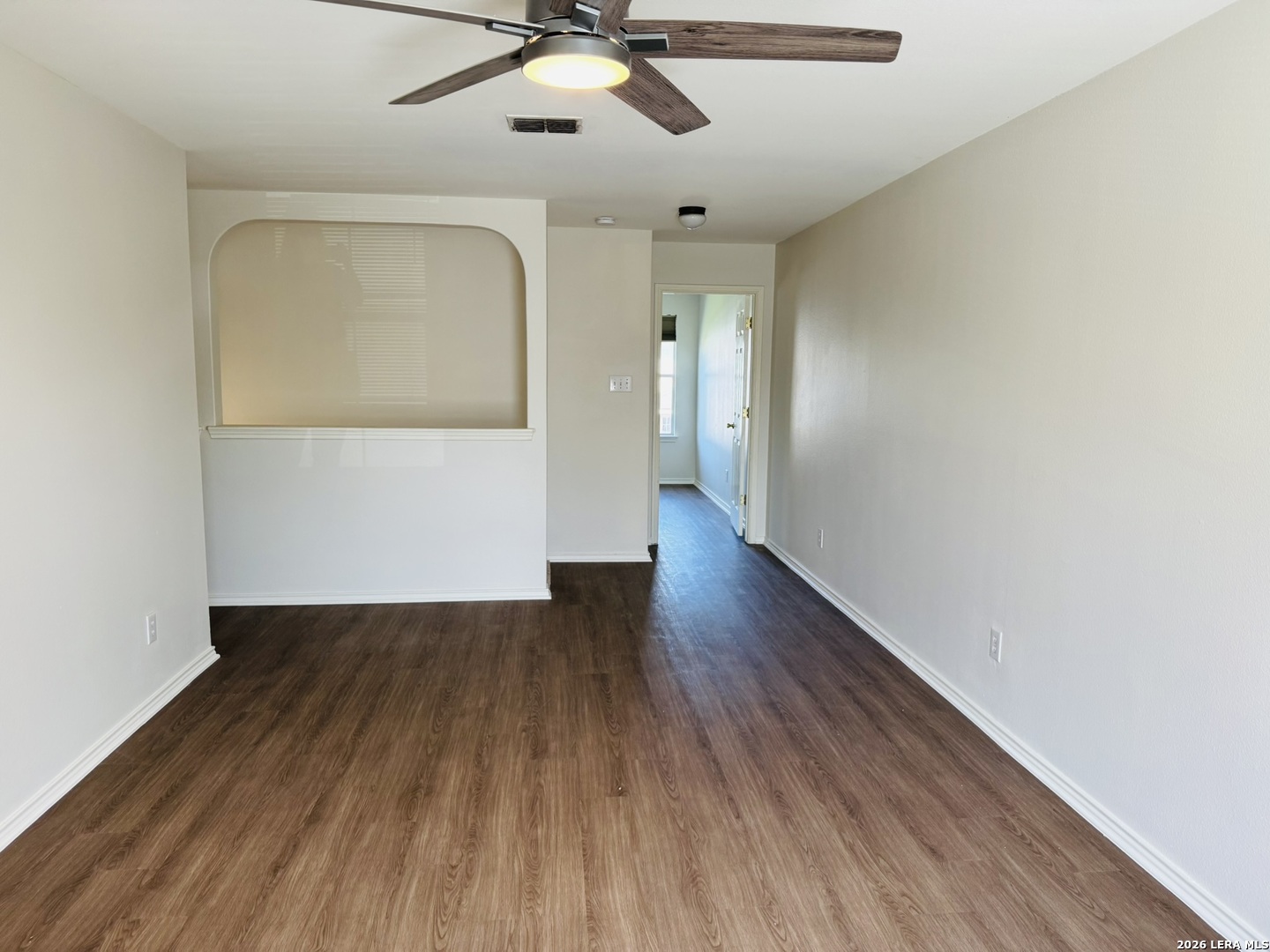 8943 Walnut Springs Universal City TX 78148