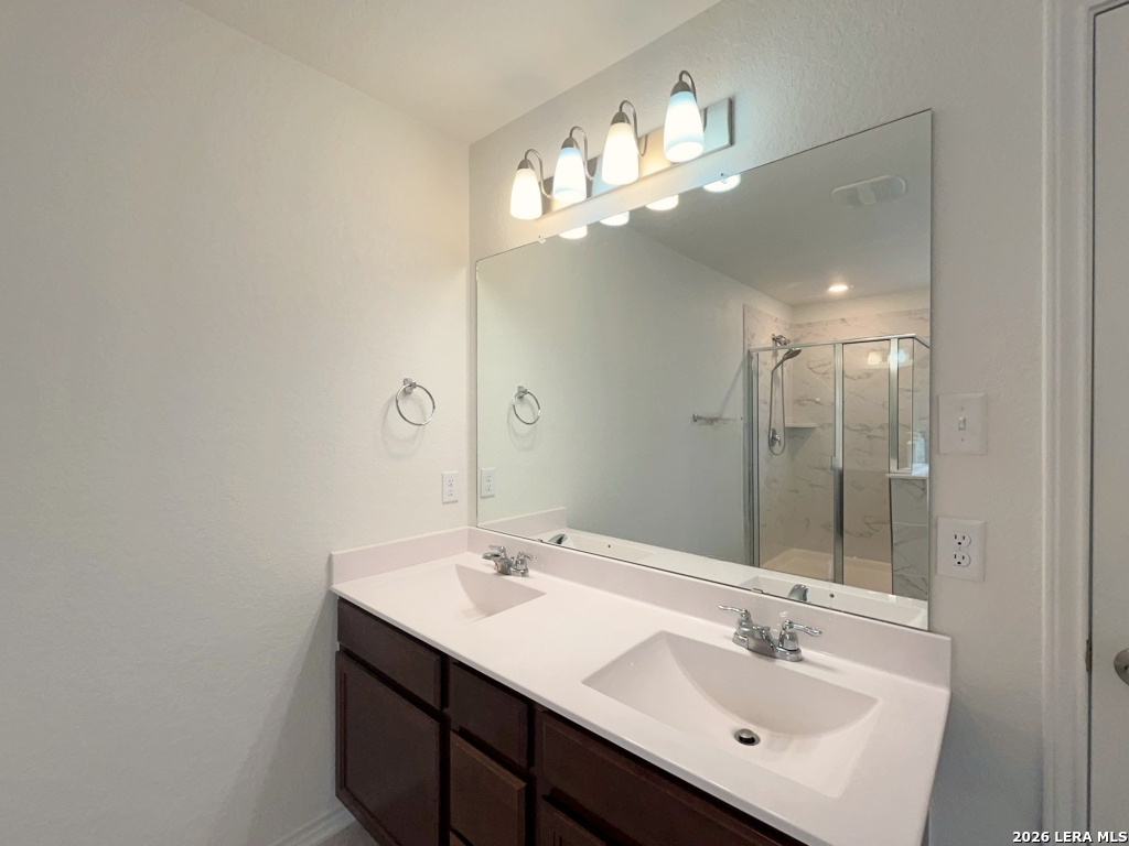 6467 Cibolo Springs Converse TX 78109