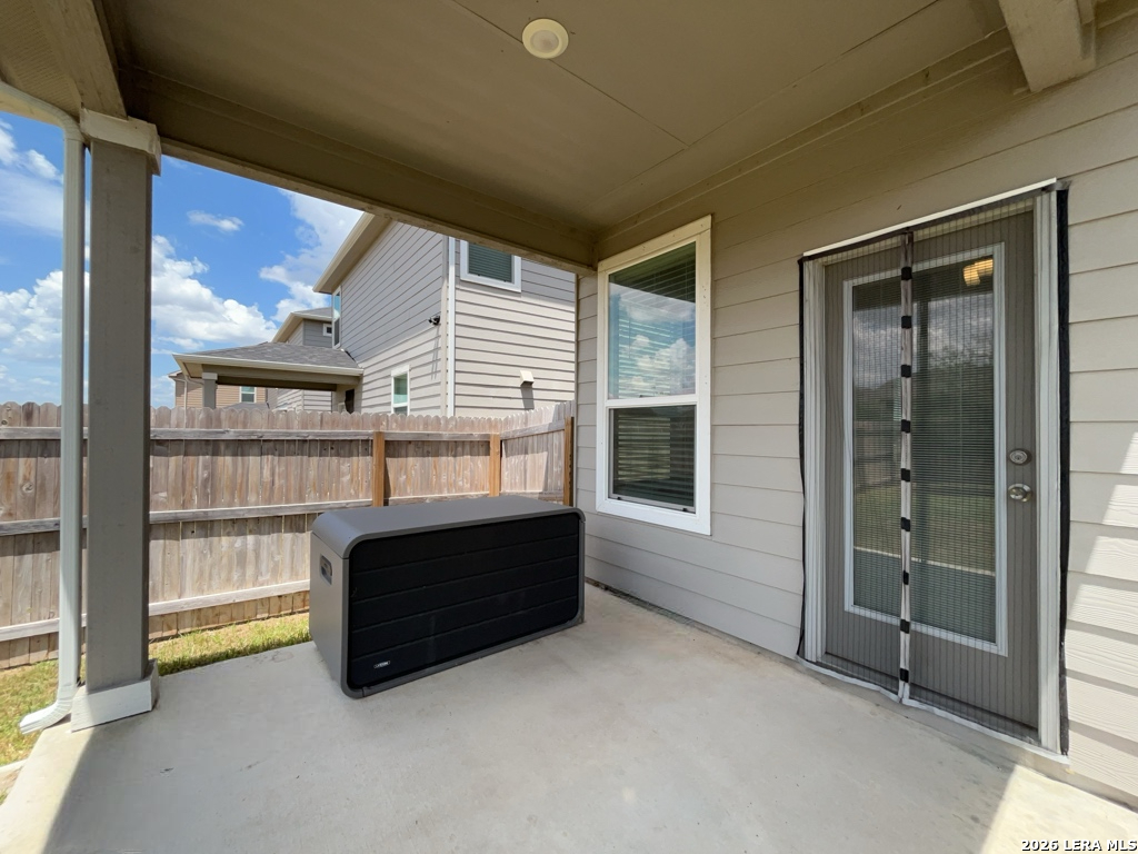 6467 Cibolo Springs Converse TX 78109