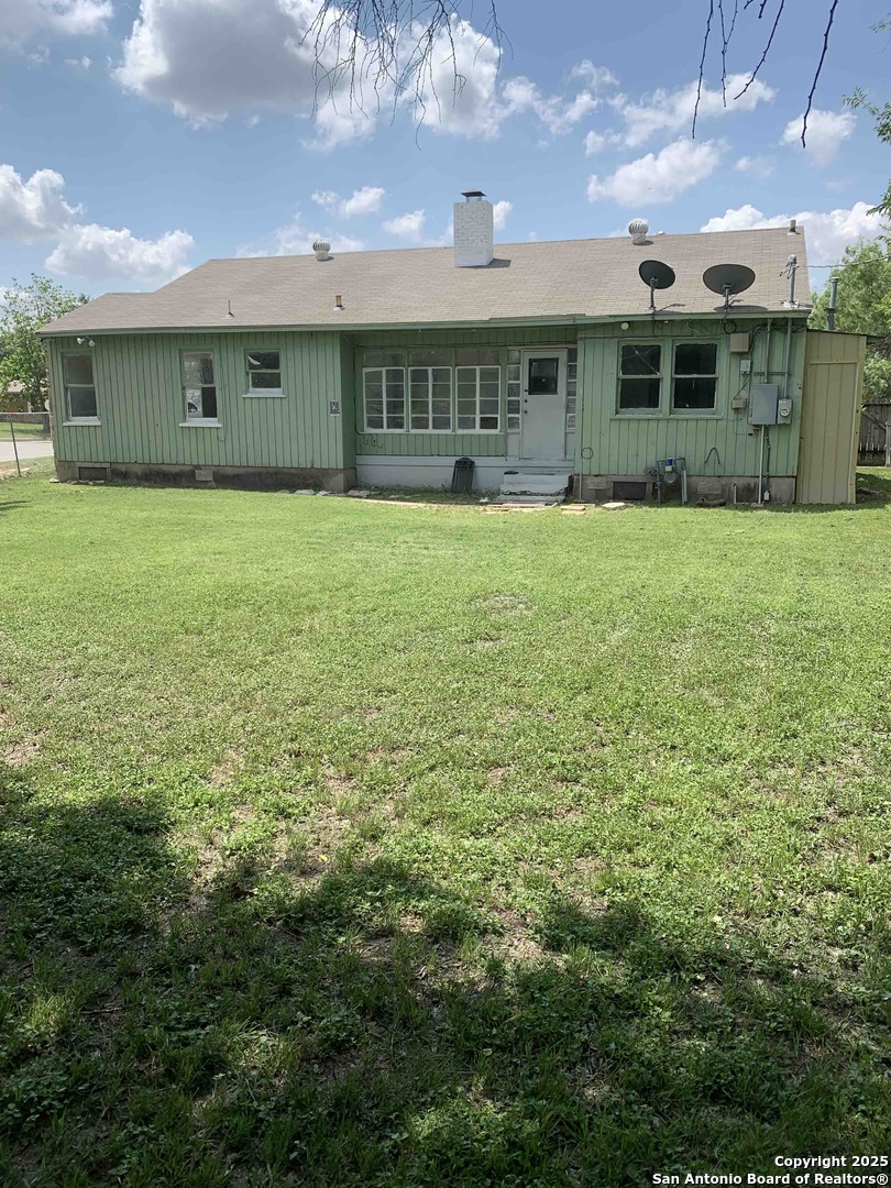 703 Alexander Hamilton Drive San Antonio TX 78228