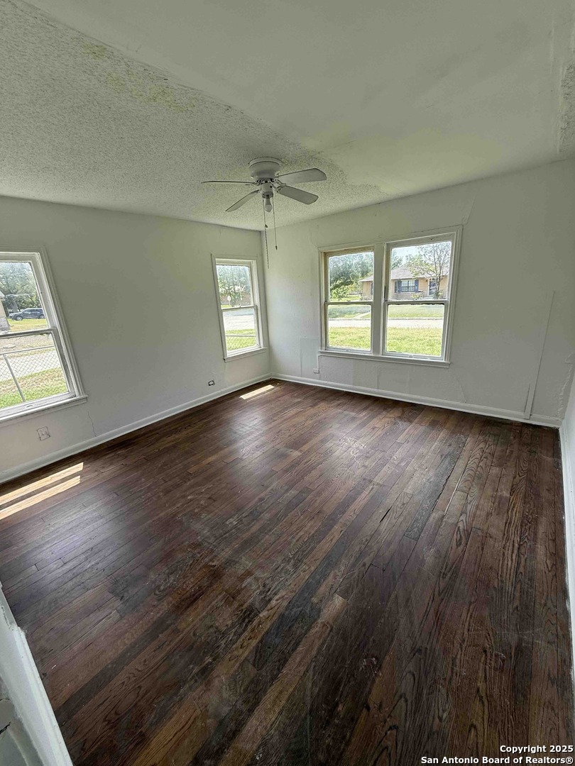 703 Alexander Hamilton Drive San Antonio TX 78228