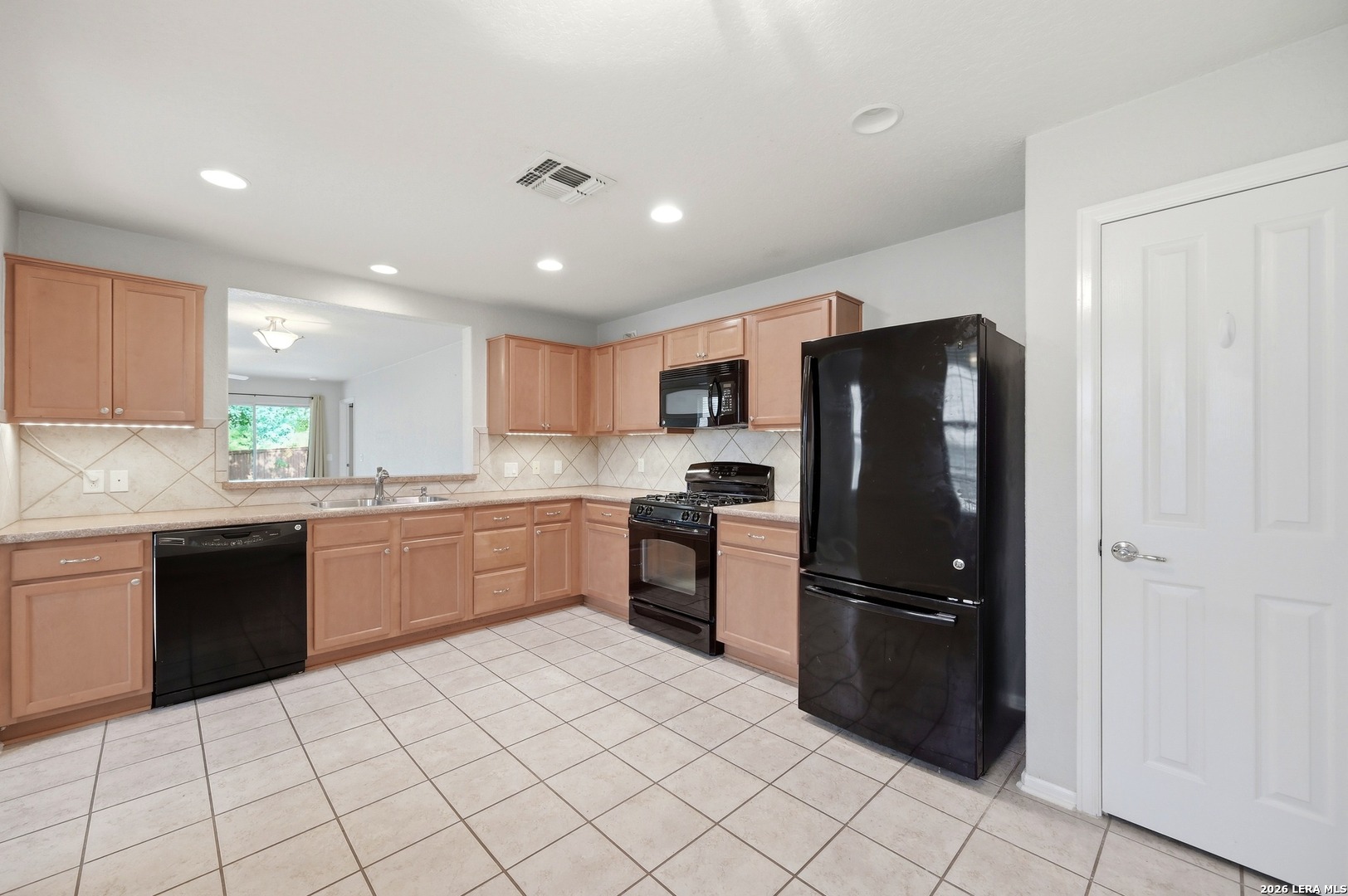 5139 Cactus Thorn San Antonio TX 78253