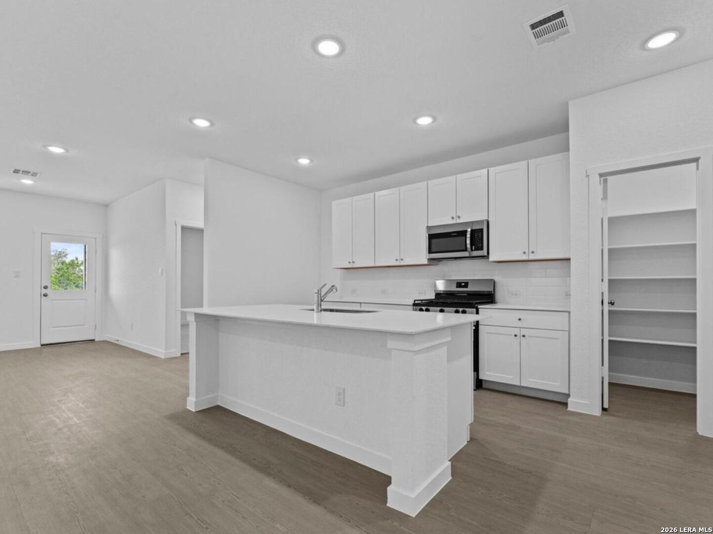 14822 Taradeau San Antonio TX 78254