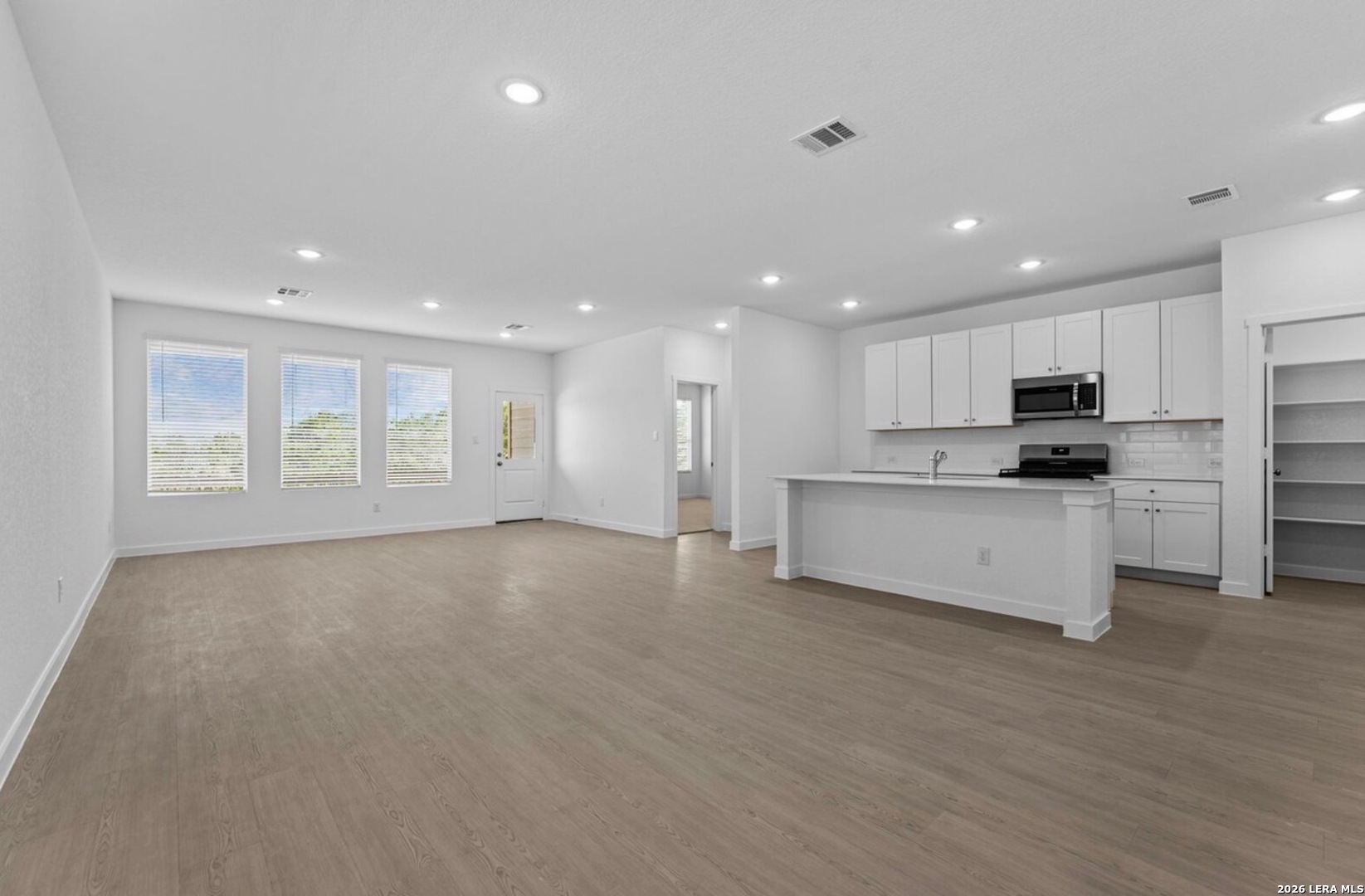 14822 Taradeau San Antonio TX 78254