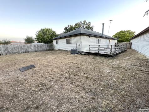 9629 Green Plain Drive San Antonio TX 78245
