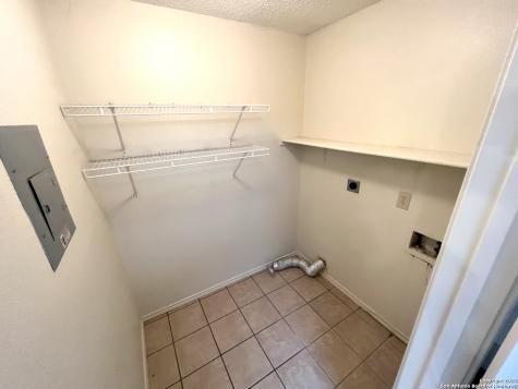 9629 Green Plain Drive San Antonio TX 78245