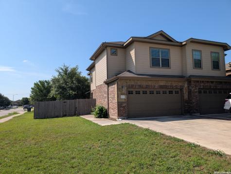 1032 Brown Rock Drive New Braunfels TX 78130
