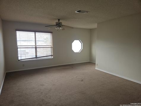 4923 Hill Mist San Antonio TX 78240