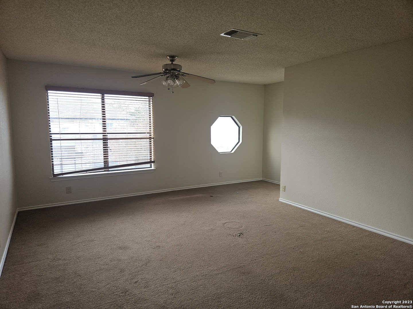 4923 Hill Mist San Antonio TX 78240