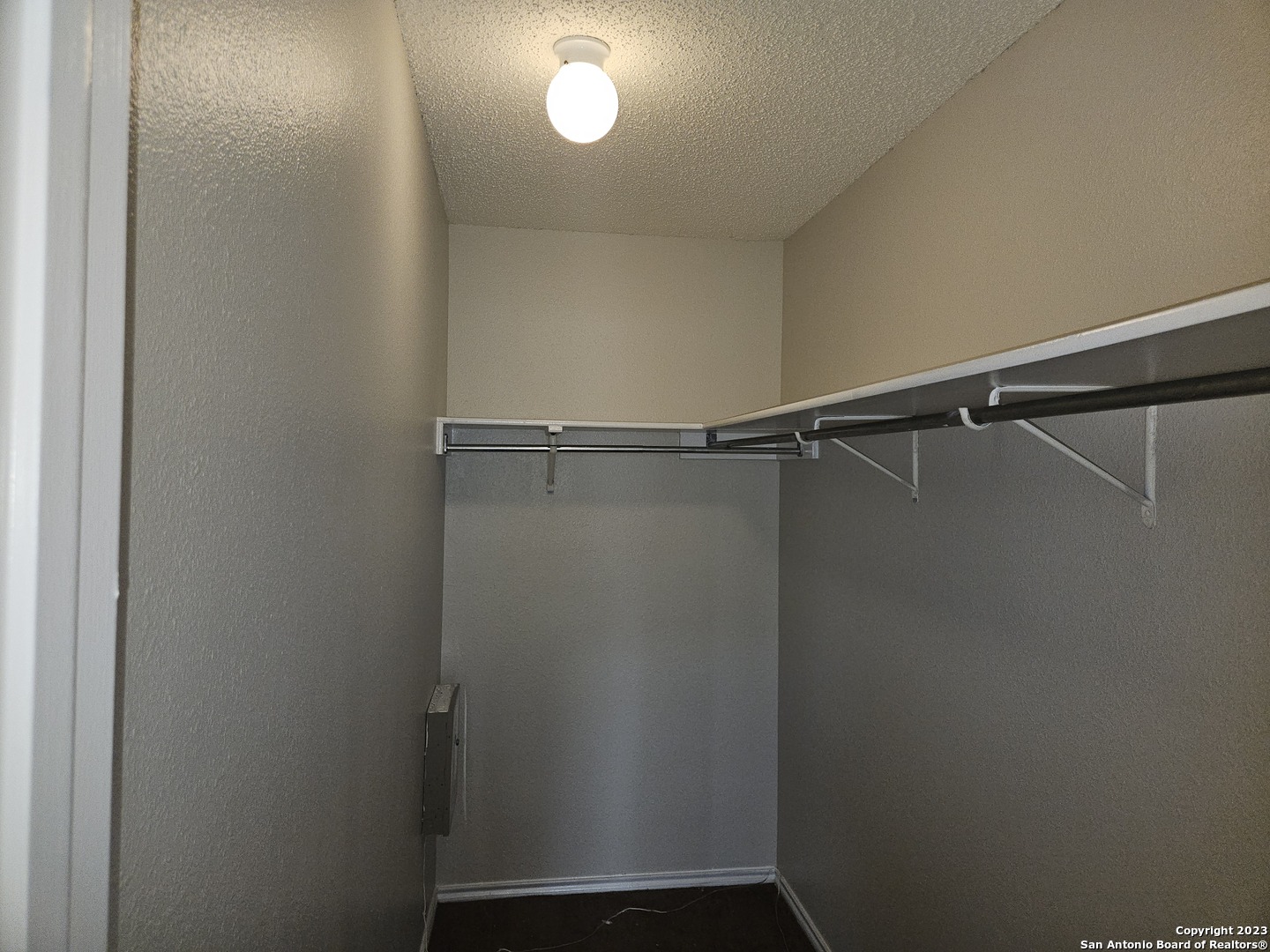 4923 Hill Mist San Antonio TX 78240